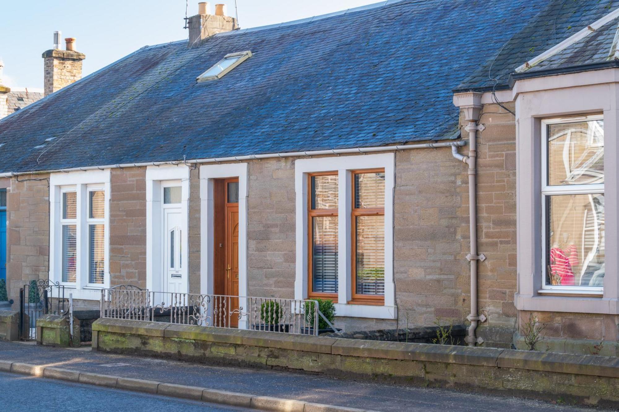 The Beach And Golfers Cottage Monifieth Екстер'єр фото